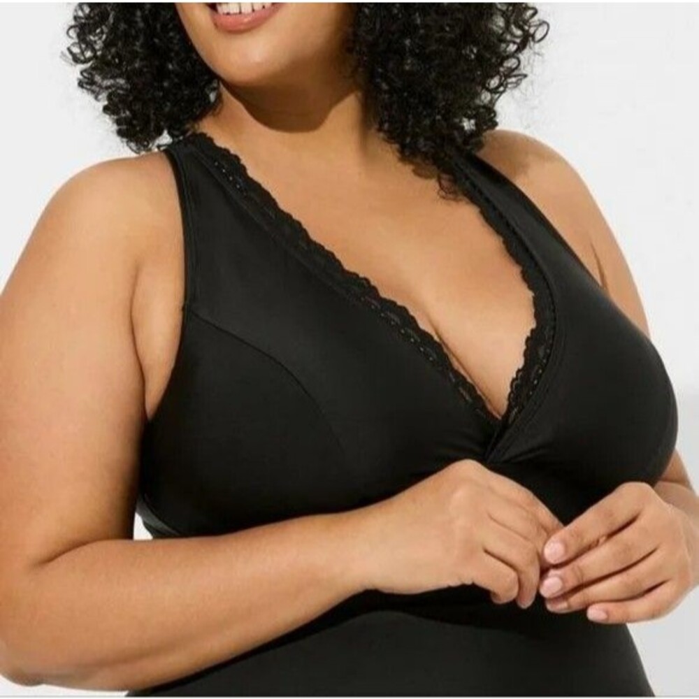 NWT Torrid Women's Plus Size 5X Lace Trimmed Wireless Black Swimsuit Swim Dress - Picture 3 of 12
